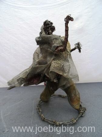 Exposition du Couple Amoureux, sculpture contemporaine de Joe Big-Big.