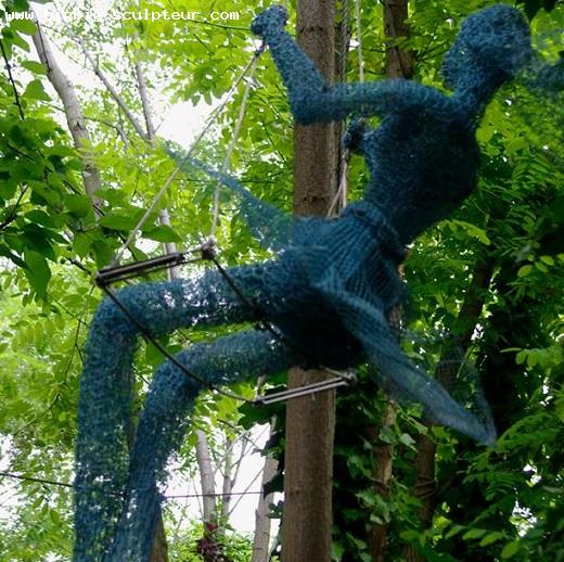 I'm balancing, Balanceoir de Joe Big-Big, artiste sculpteur contemporain Balanceoir de Joe Big-Big sculpteur